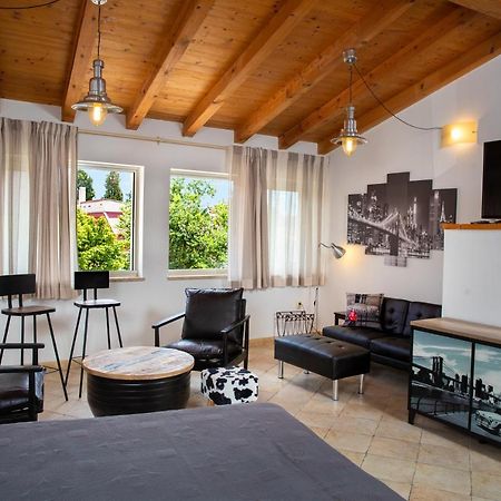 Dolce Studio Apartmani Rovinj Exterior photo
